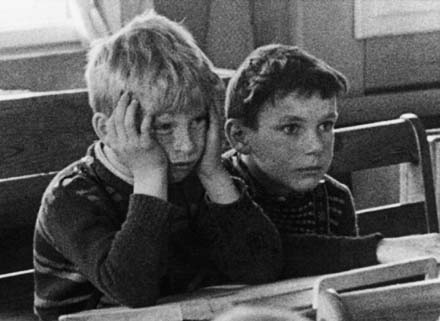 Aufsätze, Peter Nestler, BRD 1963<br>
(Quelle: Deutsche Kinemathek, Berlin)